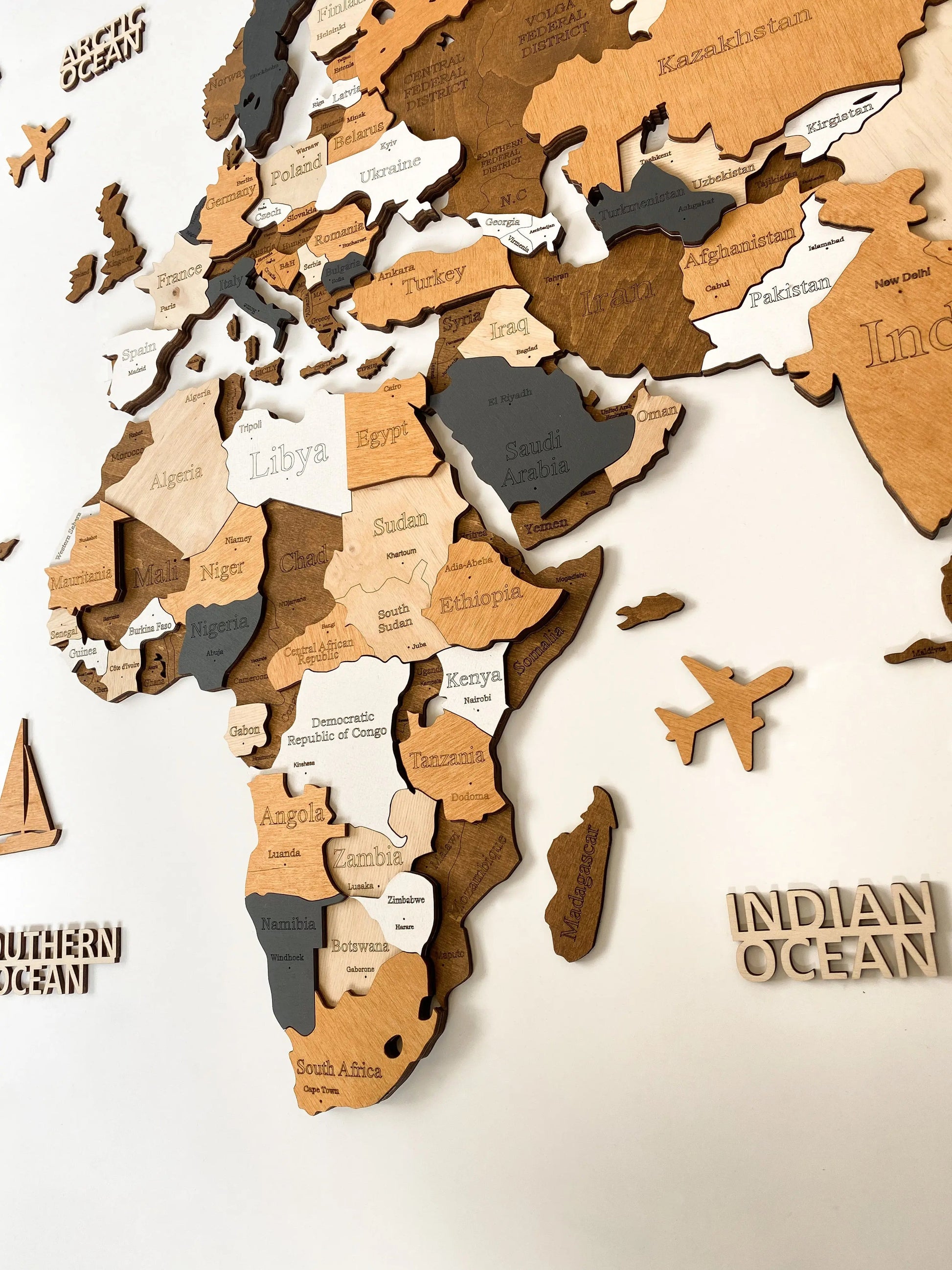3D WOODEN WORLD MAP «AMERICANO» WoodLeo