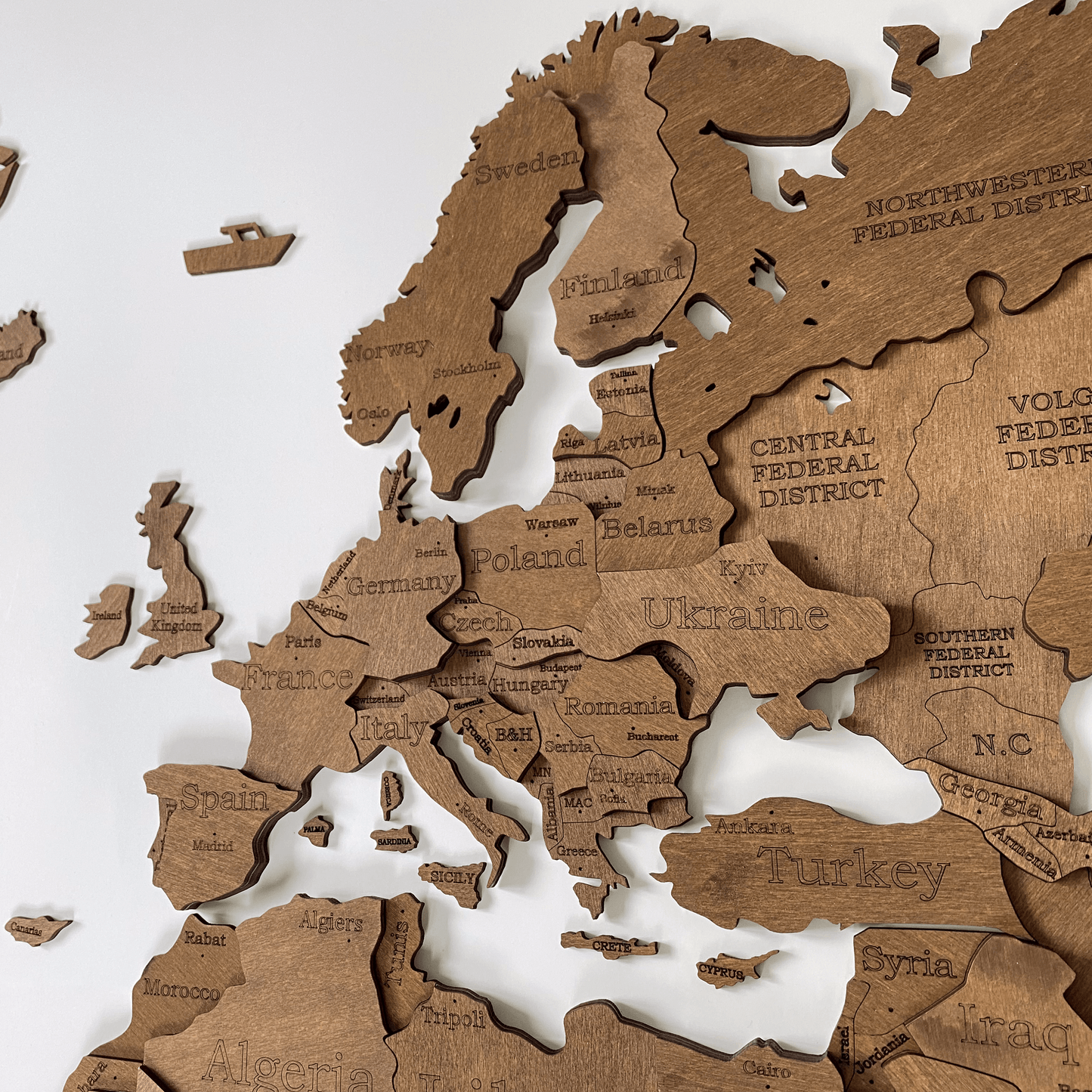 CARTE DU MONDE EN BOIS 3D "VENGE"