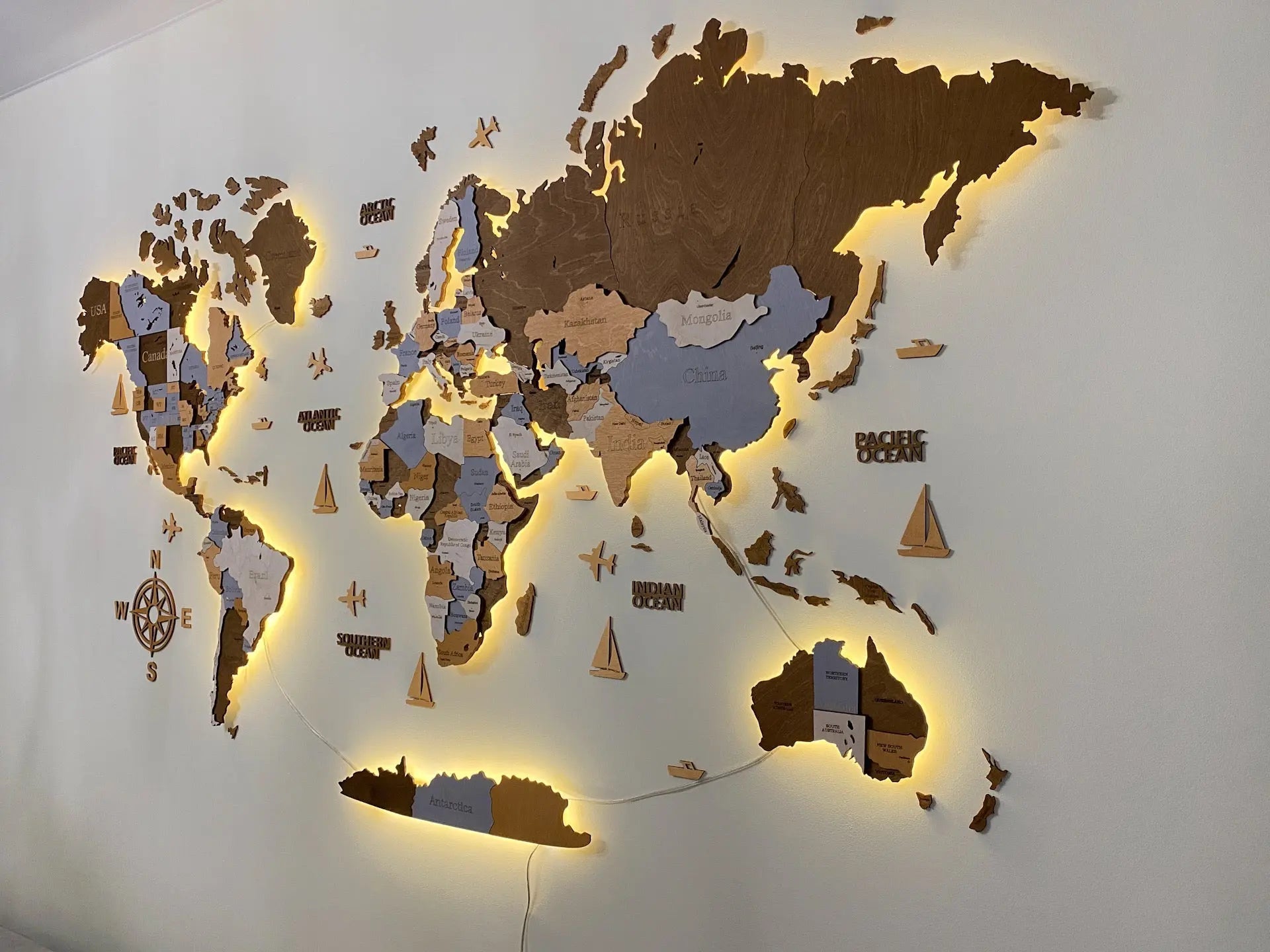 3D Wooden World Map Volcano