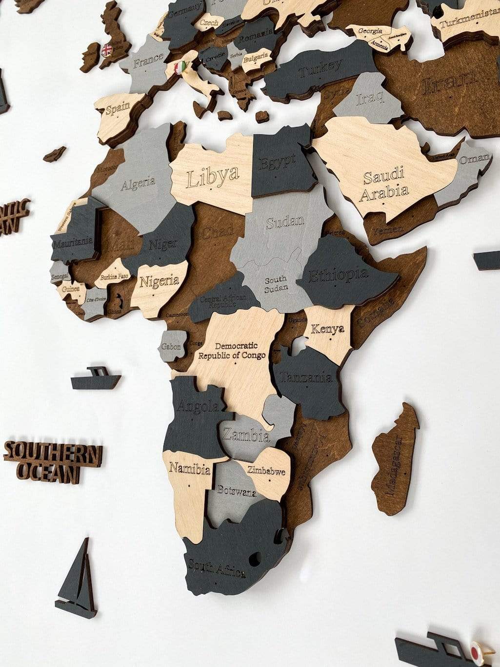 3D WOODEN WORLD WALL MAP IN DARK BROWN AND LIGHT GREY WoodLeo